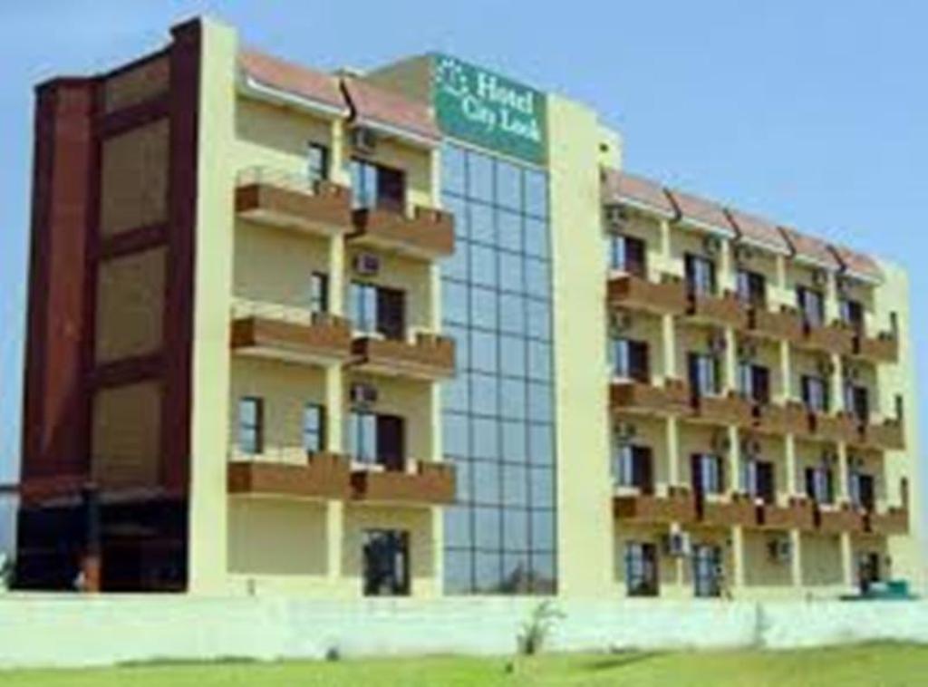 Hotel City Look Baddi 外观 照片